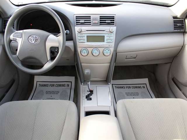 2008 Toyota Camry LE 4dr Sedan 5A